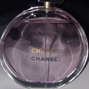 Eau Tendre 5oz Chanel.